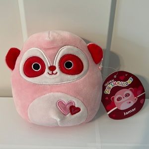 Squishmallows 5" Valentine's Jamar the Lemur